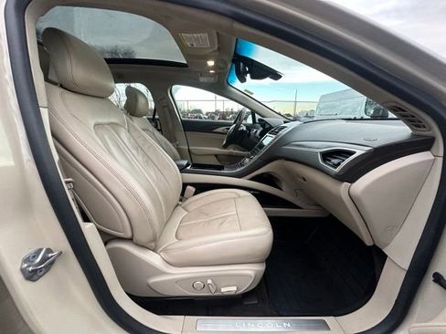 Used 2018 Lincoln MKZ Reserve w/ Luxury Package image 34