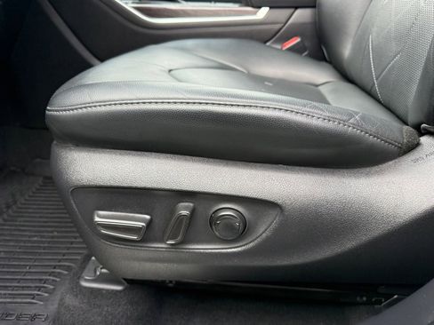 Used 2022 Toyota Highlander Platinum image 20