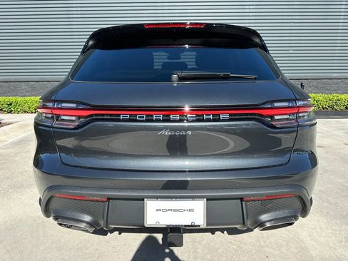Used 2026 Porsche Macan AWD/4WD image 12