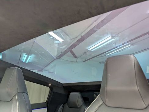 Used 2024 Tesla Cybertruck AWD Crew Cab image 14