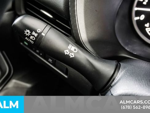 Used 2025 Nissan Sentra S FWD image 28