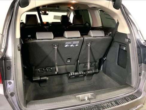 Used 2025 Honda Odyssey Touring image 4