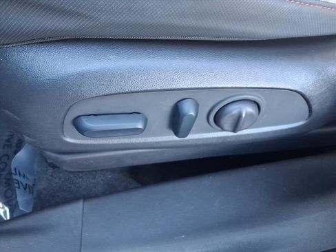 Used 2023 Chevrolet TrailBlazer RS w/ Convenience Package image 24