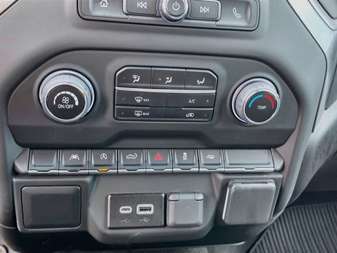 Used 2025 Chevrolet Silverado 1500 Custom RWD image 16
