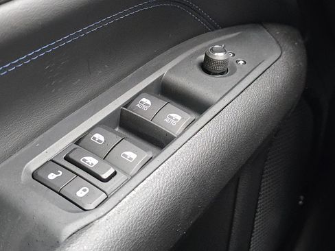 New 2026 Jeep Compass Latitude image 25