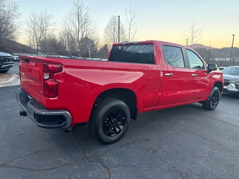 Used 2023 Chevrolet Silverado 1500 LT w/ Protection Package image 4