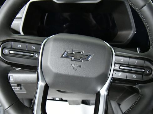 New 2026 Chevrolet Colorado Trail Boss AWD/4WD image 2