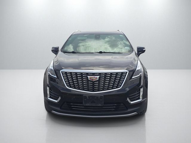 Used 2024 Cadillac XT5 Premium Luxury w/ Technology Package FWD image 2
