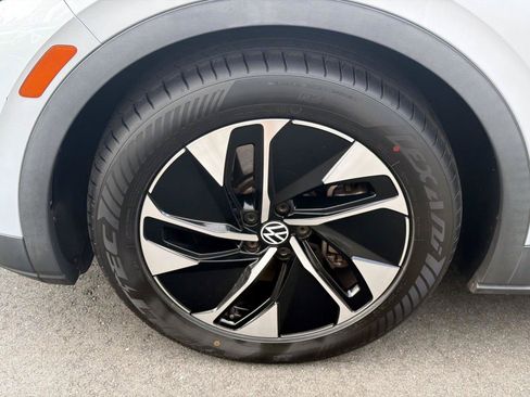 Used 2021 Volkswagen ID.4 Pro S w/ ID.4 Protection Package RWD image 11