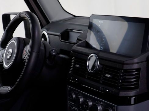 Used 2024 INEOS Grenadier Fieldmaster Edition image 24