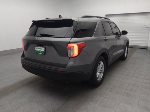 Used 2021 Ford Explorer XLT RWD image 9