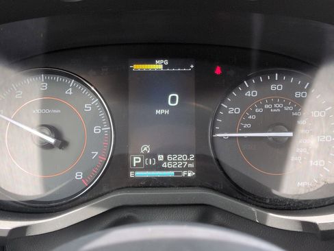 Used 2023 Subaru Crosstrek 2.0i Premium image 28