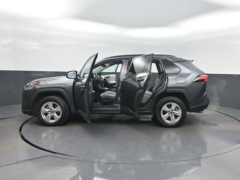 Used 2021 Toyota RAV4 XLE w/ Convenience Package image 43