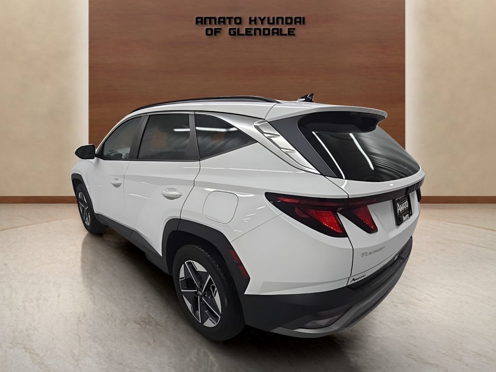 Used 2025 Hyundai Tucson SEL AWD/4WD image 4