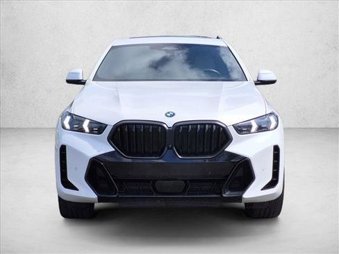 Used 2024 BMW X6 xDrive40i w/ Premium Package AWD/4WD image 2