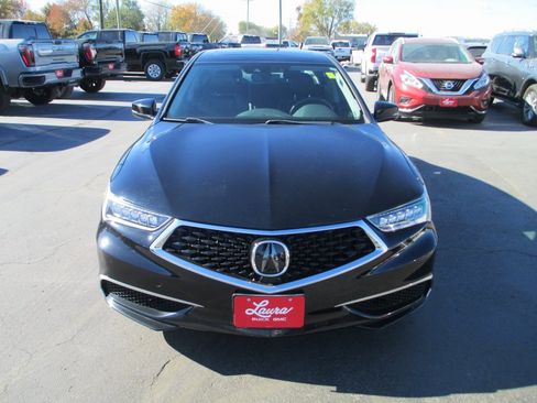 Used 2019 Acura TLX image 9