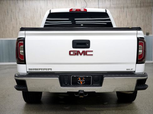 Used 2018 GMC Sierra 1500 SLT w/ SLT Premium Package image 9