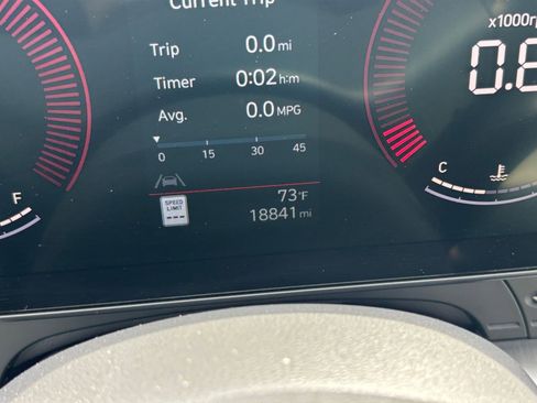 Used 2025 Hyundai Kona SEL image 41