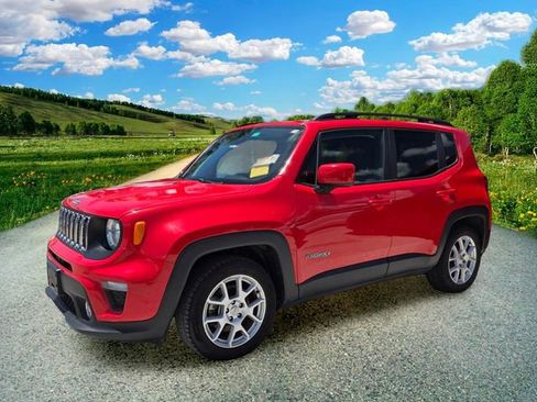 Used 2019 Jeep Renegade Latitude FWD image 3