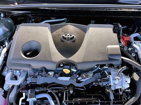 Certified 2025 Toyota Camry SE w/ Convenience Package FWD image 32
