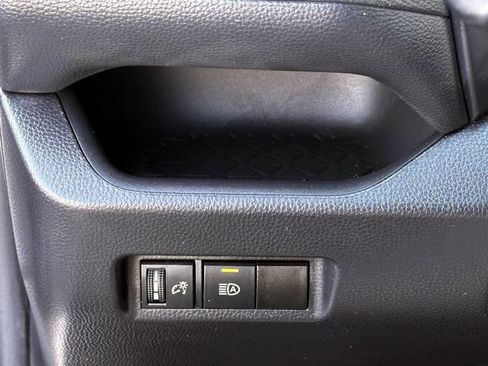 Used 2023 Toyota RAV4 XLE AWD/4WD image 20