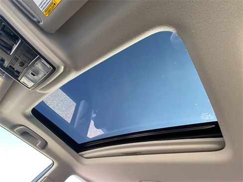 Used 2023 Toyota 4Runner Limited image 30