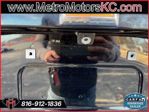 Used 2015 Chevrolet Tahoe LTZ image 40