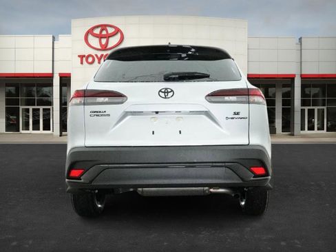 New 2026 Toyota Corolla Cross SE image 17