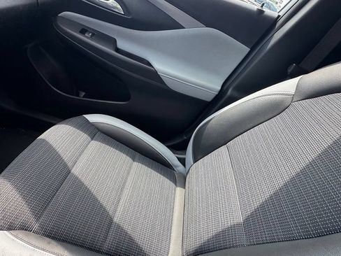 Used 2024 Buick Envista Preferred w/ Convenience II Package FWD image 23