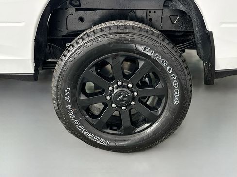 New 2026 RAM 3500 Big Horn AWD/4WD image 16