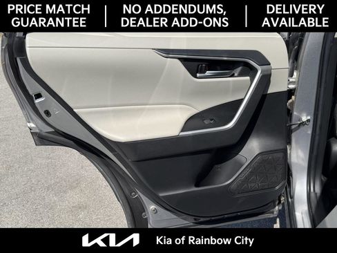 Used 2023 Toyota RAV4 XLE w/ Convenience Package image 17