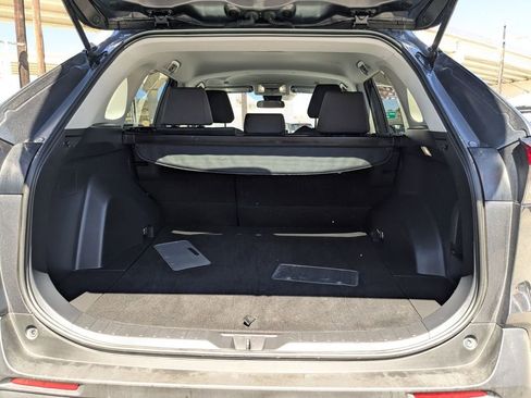 Used 2025 Toyota RAV4 XLE image 28