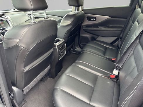 Used 2023 Nissan Murano SL image 10