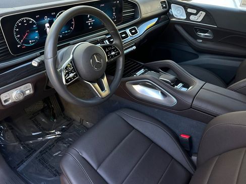 Certified 2020 Mercedes-Benz GLS 450 4MATIC image 8