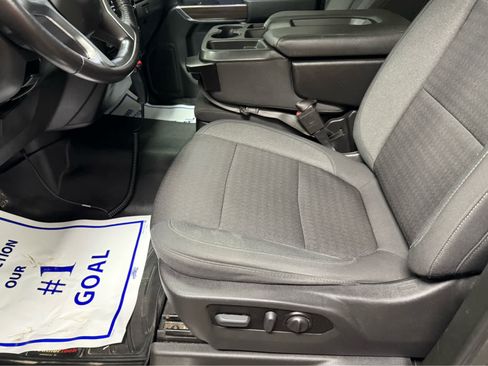 Used 2022 Chevrolet Silverado 1500 LT w/ Z71 Off-Road Package image 11