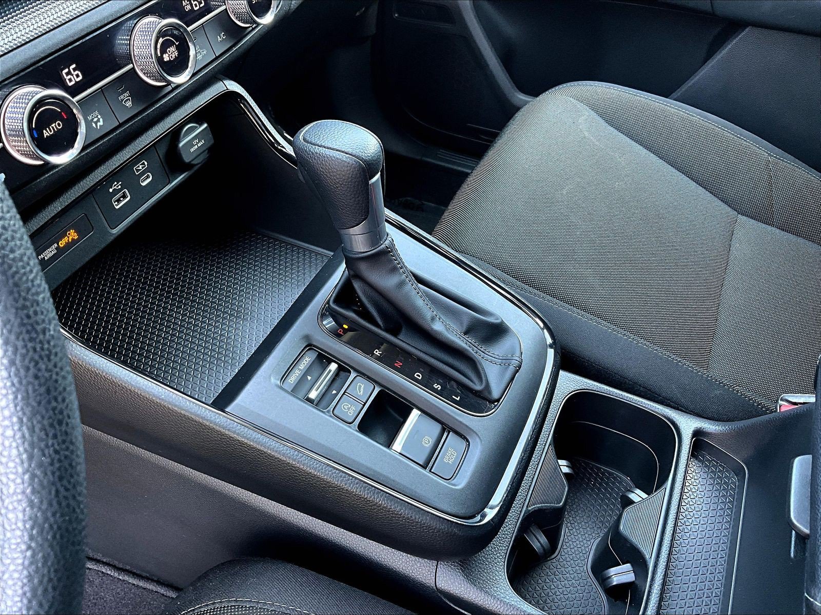 Certified 2024 Honda CR-V EX image 18