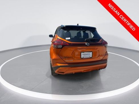Certified 2022 Nissan Kicks SR image 7