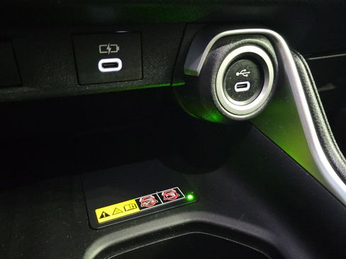 Certified 2024 Toyota Grand Highlander XLE image 30