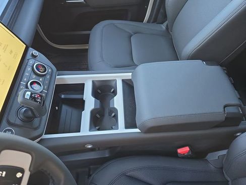 New 2026 Land Rover Defender 110 S AWD/4WD image 16