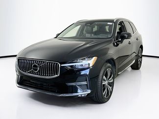 Used 2023 Volvo XC60 B5 Plus w/ Protection Package Premier AWD/4WD video 1