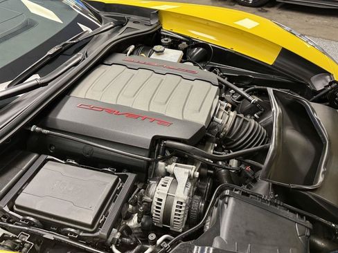Used 2016 Chevrolet Corvette Stingray Coupe RWD image 24