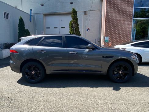 Used 2018 Jaguar F-PACE R-Sport AWD/4WD image 2