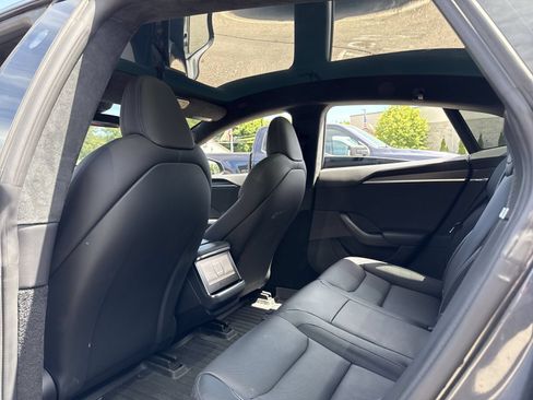 Used 2022 Tesla Model S Plaid AWD/4WD image 21