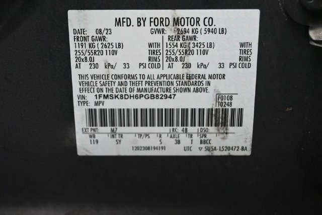 Certified 2023 Ford Explorer XLT w/ Equipment Group 202A AWD/4WD image 36