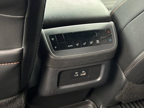Used 2024 Nissan Pathfinder Rock Creek AWD/4WD image 14