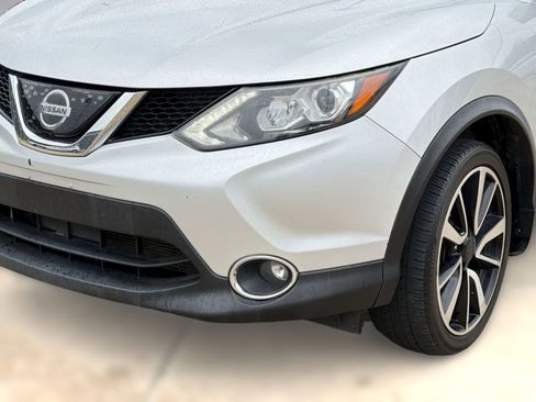 Used 2018 Nissan Rogue Sport SL w/ SL Premium Package image 11
