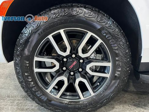 Used 2021 GMC Yukon XL AT4 w/ Rear Media and Nav Package image 11