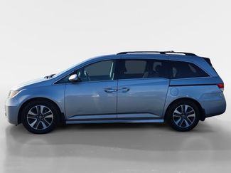 Used 2016 Honda Odyssey Touring Elite video 2
