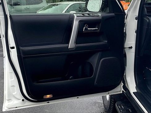 Used 2024 Toyota 4Runner SR5 image 23