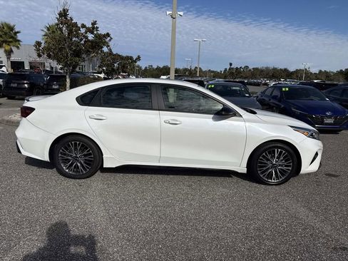 Used 2022 Kia Forte GT-Line w/ GT-Line Premium Package image 2